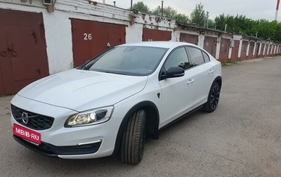 Volvo S60 Cross Country, 2016 год, 2 100 000 рублей, 1 фотография