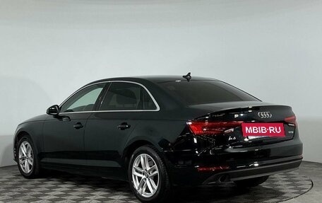 Audi A4, 2017 год, 2 370 000 рублей, 7 фотография