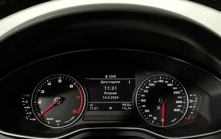 Audi A4, 2017 год, 2 370 000 рублей, 11 фотография
