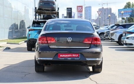 Volkswagen Passat B7, 2014 год, 1 580 000 рублей, 6 фотография