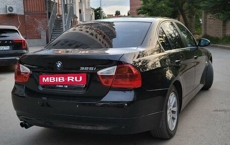 BMW 3 серия, 2006 год, 1 190 000 рублей, 3 фотография