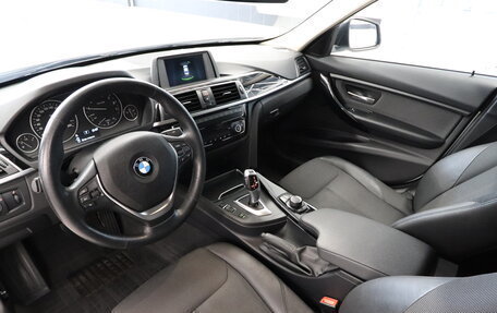 BMW 3 серия, 2017 год, 2 150 000 рублей, 19 фотография