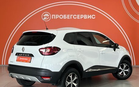 Renault Kaptur I рестайлинг, 2017 год, 1 500 000 рублей, 5 фотография