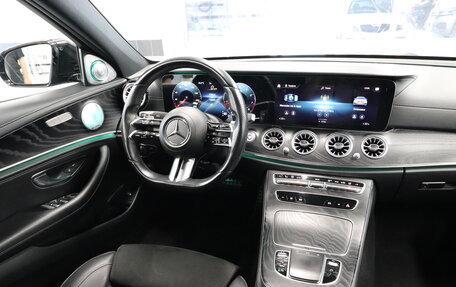 Mercedes-Benz E-Класс, 2020 год, 5 050 000 рублей, 11 фотография