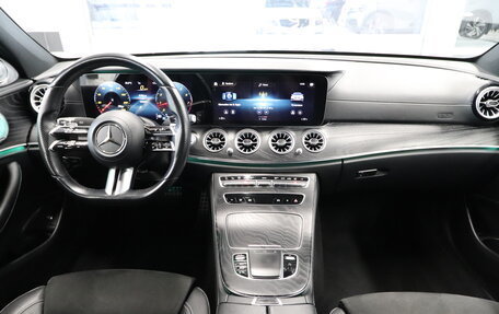 Mercedes-Benz E-Класс, 2020 год, 5 050 000 рублей, 13 фотография