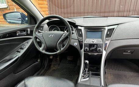 Hyundai Sonata VI, 2012 год, 1 500 000 рублей, 13 фотография