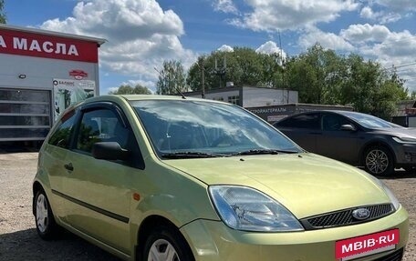 Ford Fiesta, 2005 год, 399 000 рублей, 3 фотография