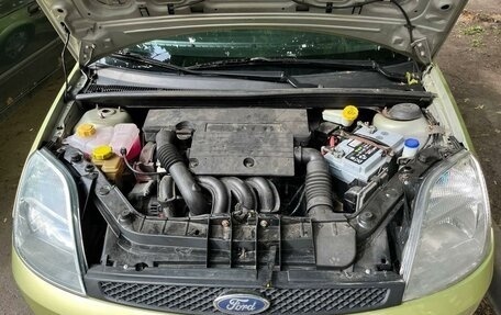 Ford Fiesta, 2005 год, 399 000 рублей, 12 фотография
