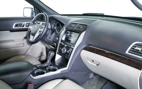 Ford Explorer VI, 2013 год, 2 289 000 рублей, 9 фотография