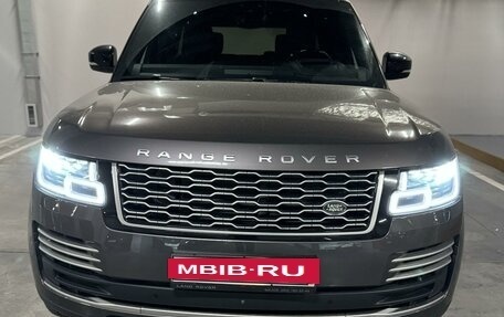 Land Rover Range Rover IV рестайлинг, 2018 год, 10 200 000 рублей, 3 фотография