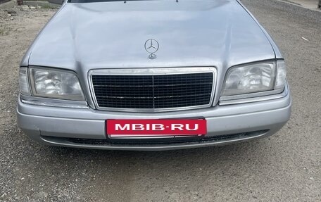 Mercedes-Benz C-Класс, 1995 год, 280 000 рублей, 3 фотография