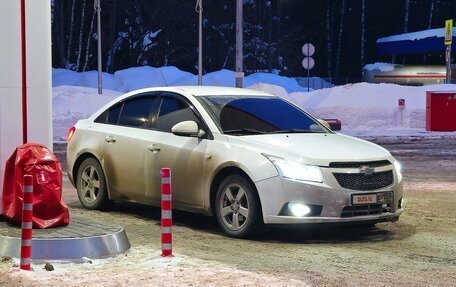 Chevrolet Cruze II, 2011 год, 1 000 000 рублей, 6 фотография