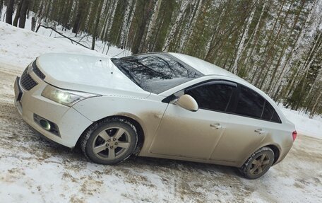 Chevrolet Cruze II, 2011 год, 1 000 000 рублей, 7 фотография