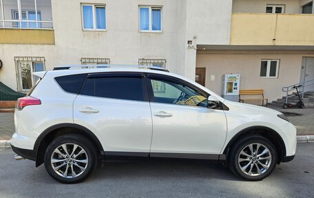 Toyota RAV4, 2016 год, 3 100 000 рублей, 3 фотография