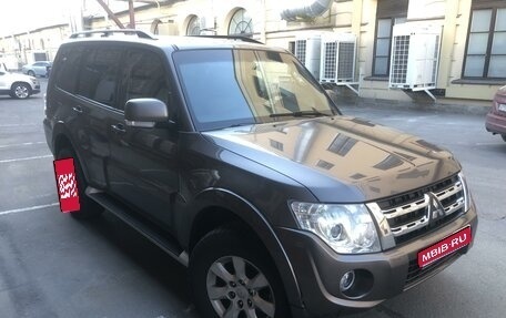 Mitsubishi Pajero IV, 2011 год, 1 860 000 рублей, 1 фотография