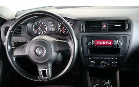 Volkswagen Jetta VI, 2012 год, 979 000 рублей, 8 фотография