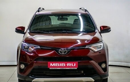 Toyota RAV4, 2017 год, 2 299 000 рублей, 3 фотография
