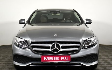 Mercedes-Benz E-Класс, 2018 год, 3 245 900 рублей, 2 фотография