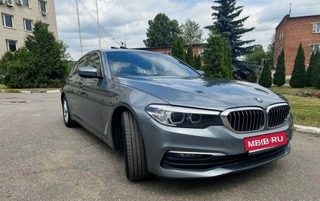 BMW 5 серия, 2019 год, 3 550 000 рублей, 2 фотография