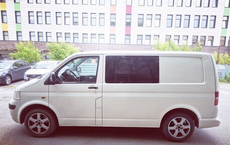 Volkswagen Transporter T5 рестайлинг, 2007 год, 1 370 000 рублей, 3 фотография