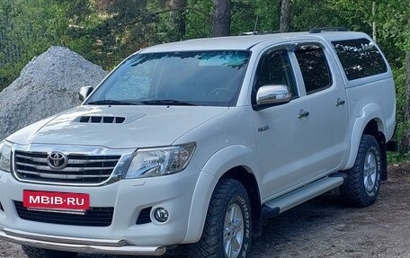 Toyota Hilux VII, 2013 год, 3 200 000 рублей, 2 фотография