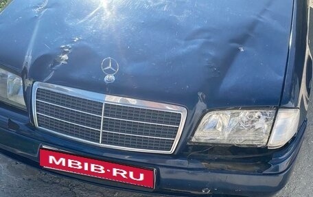 Mercedes-Benz C-Класс, 1997 год, 225 000 рублей, 3 фотография