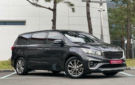 KIA Carnival III, 2020 год, 2 598 000 рублей, 1 фотография