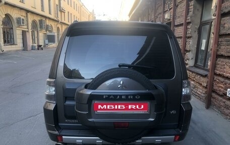 Mitsubishi Pajero IV, 2011 год, 1 860 000 рублей, 3 фотография