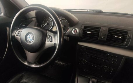 BMW 1 серия, 2004 год, 899 900 рублей, 8 фотография