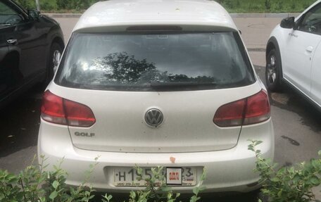 Volkswagen Golf VI, 2011 год, 600 000 рублей, 2 фотография