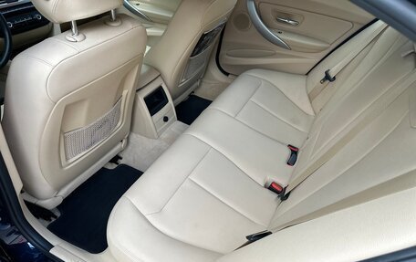 BMW 3 серия, 2012 год, 2 360 000 рублей, 10 фотография