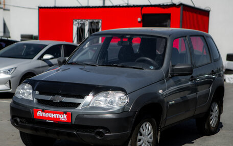Chevrolet Niva I рестайлинг, 2012 год, 650 000 рублей, 6 фотография