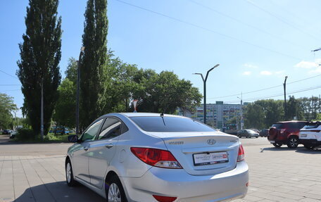 Hyundai Solaris II рестайлинг, 2011 год, 749 000 рублей, 2 фотография