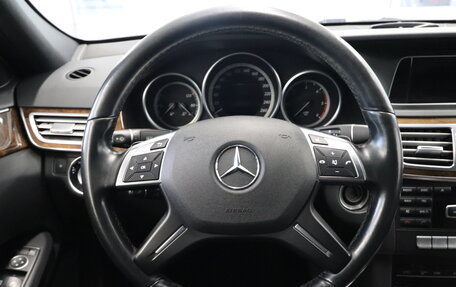 Mercedes-Benz E-Класс, 2014 год, 2 450 000 рублей, 10 фотография