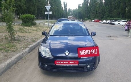 Renault Laguna III рестайлинг, 2008 год, 800 000 рублей, 2 фотография