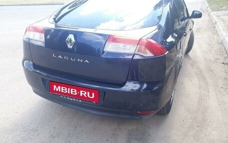 Renault Laguna III рестайлинг, 2008 год, 800 000 рублей, 4 фотография