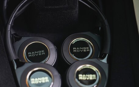 Land Rover Range Rover IV рестайлинг, 2017 год, 9 900 000 рублей, 39 фотография