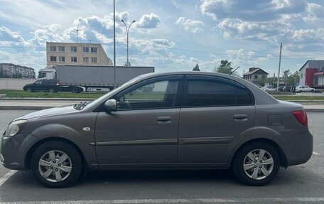 KIA Rio II, 2011 год, 620 000 рублей, 3 фотография