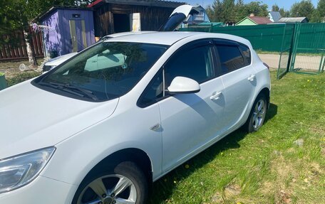 Opel Astra J, 2011 год, 750 000 рублей, 4 фотография