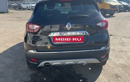 Renault Kaptur I рестайлинг, 2018 год, 1 300 000 рублей, 5 фотография