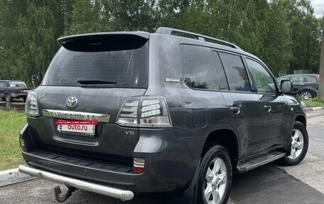 Toyota Land Cruiser 200, 2011 год, 3 300 000 рублей, 6 фотография