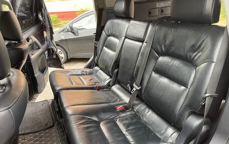 Toyota Land Cruiser 200, 2011 год, 3 300 000 рублей, 12 фотография