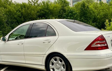 Mercedes-Benz C-Класс, 2005 год, 990 000 рублей, 2 фотография