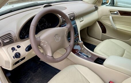Mercedes-Benz C-Класс, 2005 год, 990 000 рублей, 15 фотография