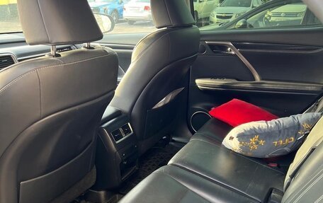 Lexus RX IV рестайлинг, 2018 год, 5 550 000 рублей, 8 фотография