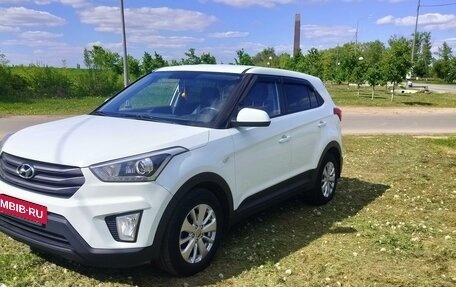 Hyundai Creta I рестайлинг, 2018 год, 1 755 000 рублей, 2 фотография