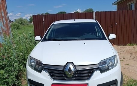 Renault Logan II, 2021 год, 1 350 000 рублей, 1 фотография