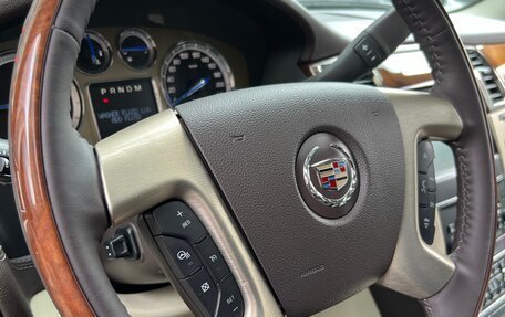 Cadillac Escalade III, 2011 год, 2 245 000 рублей, 7 фотография