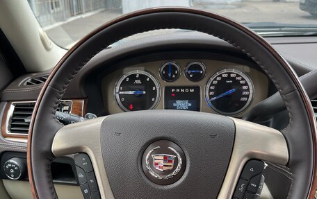 Cadillac Escalade III, 2011 год, 2 245 000 рублей, 9 фотография