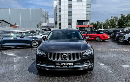 Volvo S90 II рестайлинг, 2021 год, 4 080 000 рублей, 2 фотография